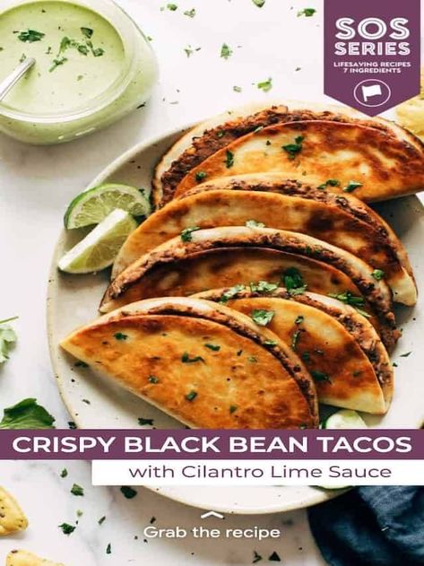 Crispy Black Bean Tacos - Pinch of Yum Crispy Black Bean Tacos 12 Tomatoes, Crispy Black Bean Tacos, Crispy Black Bean, Fed And Fit, Black Bean Chicken, Pinch Of Yum, Black Bean Tacos, Cilantro Lime Sauce, Cilantro Sauce