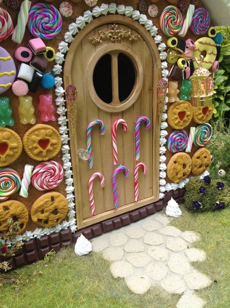 Hansel and Gretel themed miniature witch house Miniature Witch House, Hansel And Gretel House, Clay Witch, Gingerbread Dolls, Miniature Witch, Christmas Door Decorating Contest, Gingerbread House Designs, Door Decorating Contest, Hansel Gretel