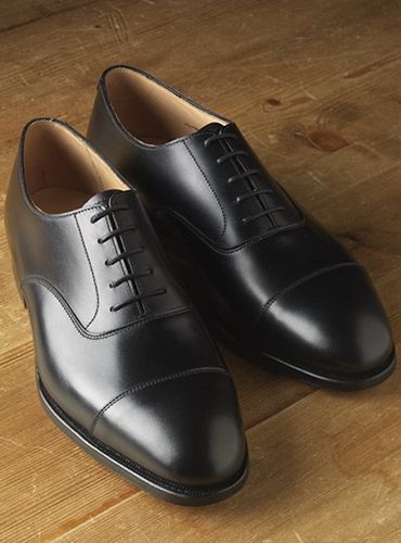 Black formal shoes for men