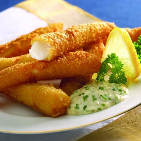 63550 Breaded Plaice Goujons Vegetable Rice, Professional Chef, Onion Rings, Pinterest Recipes, Milk Tea, Frozen, Chef, Fish, Bread