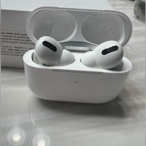 Apple AirPods Pro’s (1st Generation) with Wireless Charging Case Apple Airpods Pro, Apple Airpods, Airpods Pro, Wireless Charging, Jewelry Watches, Plus Fashion, Jeans Shoes, Accessories Vintage, Styling Tips