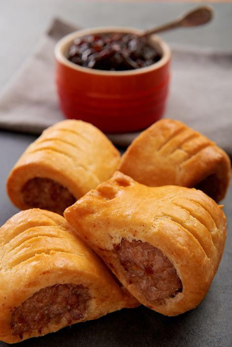 Gluten Free Puff Pastry Recipes, Gf Pastries, Gluten Free Sausage Rolls, Rough Puff, Gluten Free Sausage, Homemade Sausage Rolls, School Lunch Boxes, Rough Puff Pastry, Sausage Rolls Recipe