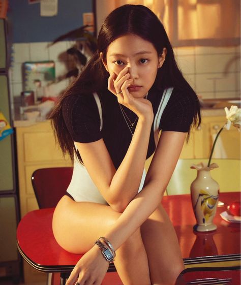 Magazine Blackpink, Superstar Aesthetic, Dark Kpop Icons, Jennie Magazine, Jennie Photoshoot, Artist Pictures, Jennie Calvin Klein, Miss Jennie Kim, Jennie Ruby Jane