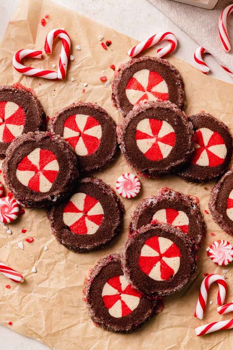 These slice and bake chocolate peppermint sugar cookies have crisp edges, soft and chewy middles, and an easy peppermint candy design. Slice And Bake Cookies, Christmas Cookie Boxes, Peppermint Sugar Cookies, Chocolate Peppermint Cookies, Candy Design, Cookie Boxes, Peppermint Sugar, Peppermint Cookies, Holiday Cookie