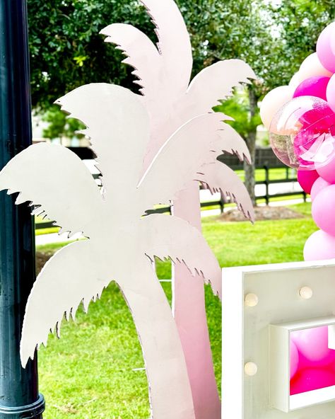 Living in a Barbie world! 💕✨ Our latest installation brings the ultimate Barbie dream to life with a vibrant pink shimmer wall, surfboard and palm tree cutouts, and a custom arch featuring the iconic Barbie logo paired with the birthday girl’s name. The ‘5’ marquee lights up the celebration for this special little one’s big day. It’s all about pink perfection and endless fun! 🌴🎀🎉 #BarbieParty #SculptedAir #BirthdayBash #BalloonDecor #HoustonEvents #HoustonBalloons #HoustonBalloonDecor Wall Surfboard, Pink Shimmer Wall, Birthday Goals, Barbie Logo, Shimmer Wall, Marquee Lights, Barbie Birthday, Barbie Party, Barbie Dream