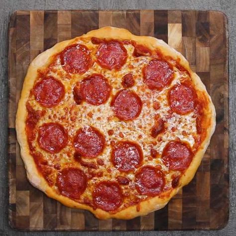 Double-stuffed Sheet-pan Pizza Recipe by Tasty 2 Ingredient Pizza Dough, Pizza Salami, Dough Pizza, Craving Pizza, Italian Pizza, Self Rising Flour, 2 Ingredient, Pizza Hut, Ww Recipes