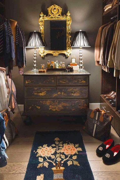 Vintage Dressing Rooms, Rustic Closet, Dressing Room Closet, Dream Closets, Dresser Mirror, Dressing Rooms, Room Closet, Closet Inspiration, Master Closet