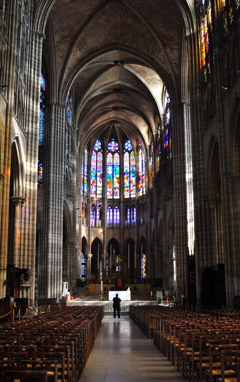 Basilica Of St Denis, Catholic Aesthetic, Architecture Cool, St Denis, French Royalty, Gothic Cathedrals, Cathedral Architecture, Gothic Cathedral, Gothic Church