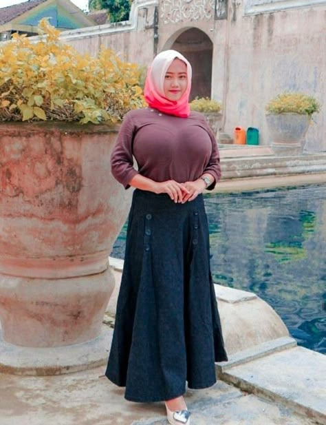 Islamic Modesty, Dress With Hijab, Hijab Beauty, Awek Tudung, Muslim Women Fashion, Muslim Women Hijab, Muslim Hijab, Muslim Girl