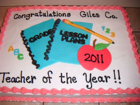 Teacher of the year cake (Should say Union County). Congratulations Kristal.  You bless so many little hearts. Teacher Of The Year Cake, Teacher Cakes, Teacher Of The Year, Union County, Cake Business, Teacher Appreciation, Cake Ideas, Random Things, Lesson Plans