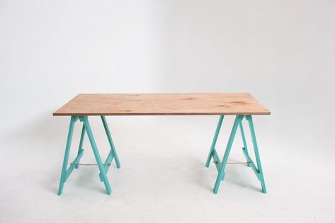 Seven Hands High Trestle Table/Remodelista...love the painted legs Trestle Table Desk, Trestle Table Legs, Trestle Desk, Scandinavian Light, Trestle Table, Vintage Desk, Studio Decor, House And Home Magazine, Table Legs