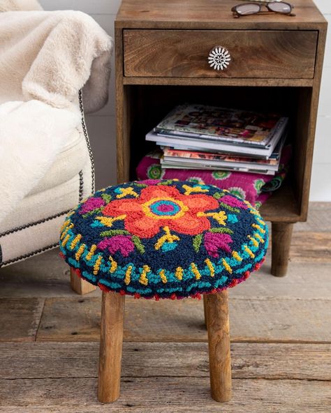 Boho Room Decor, Needle Embroidery, Punch Needle Embroidery, Boho Room, Foot Stool, Needle Punch, Natural Life, Colorful Boho, Boho Home