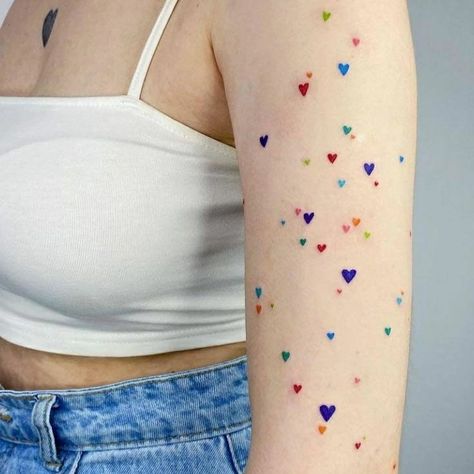 Tattooed Freckles, Tiny Heart Tattoos, Cool Forearm Tattoos, Doodle Tattoo, Tatuaje A Color, Tattoo Style Drawings, Discreet Tattoos, Dream Tattoos, Art Tattoos