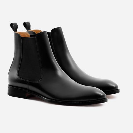 Boots Men Outfit, Cap Toe Boots, Jodhpur Boots, Chelsea Boots Mens, Final Battle, Brogue Boots, Botas Chelsea, Mens Boots Fashion, Chelsea Boots Men