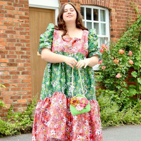 Plus Size Wedding Guest Outfits, Plus Size Wedding Guest Outfit, California Winery Wedding, Wedding Guest Outfits, Spring Wedding Guest Dress, Spanish Wedding, Australia Wedding, Guest Attire, Mexican Wedding