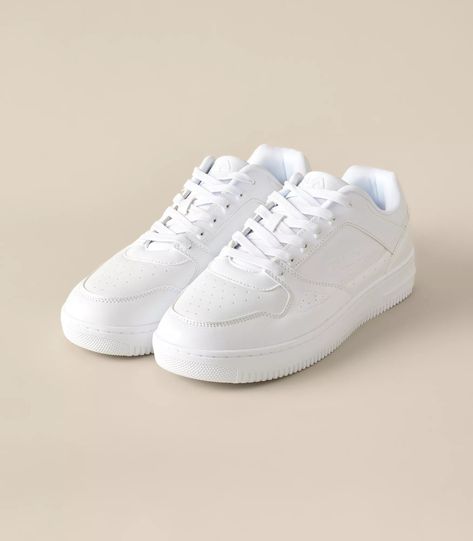 Perfect Sneakers, Athleisure Trend, Sport Dress, White Colour, Active Women, Polished Look, Sneakers White, Lifestyle Brands, Step Up