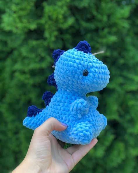 Free Amigurumi Patterns Dinosaur, Crochet Dino Pattern Free Amigurumi, Crochet Amigurumi Plushies, Amigurumi Pattern Dinosaur, Cute Crochet Dinosaur Free Pattern, Crochet Plush Animals Free Patterns, Cute Dino Crochet Pattern Free, Plush Crochet Amigurumi, Crochet Dinosaur Patterns Free