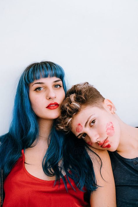 A Couple Of Lesbians In Bed Leave Lipstick Marks On Their Faces | Stocksy United Astrology Fashion, Dates Ideas, Elite Daily, Dating Tumblr, Date Outfit Summer, Dating Humor Quotes, Dating Advice For Men, Flirting Moves, Dating Questions