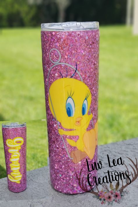 Bird Cup, Glitter Tumblers, Tweety Bird, Cricut Projects Vinyl, Tumbler Gift, Crafts Ideas, Custom Tumblers, Pink Glitter, Cricut Projects