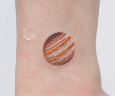 Jupiter Planet Tattoo, Jupiter And Venus Tattoo, Venus Planet Tattoo, Mars Tattoo Planet Simple, Venus Tattoo Planet, Jupiter Tattoo Planet, Small Jupiter Tattoo, Venus Planet Aesthetic Tattoo, Small Mars Tattoos