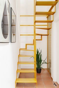 Small Space Stairs, Small Stairs, Small Space Staircase, Small Staircase, Tiny House Stairs, House Staircase, Loft Stairs, Stairway Design, Stairs Design Modern