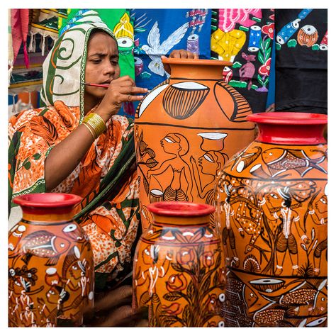 Let's revive the spirit of #Vocal4Local taking these lovely handcrafted souvenirs to lighten all the corners of your home with elegance and beauty! Let's strive towards an #AatmaNirbharBharat PC:  neelsky / Shutterstock.com   #DekhoApnaDesh Vocal For Local, The Northman, Diy Water Fountain, Indian Pottery, Diy Gifts For Boyfriend, Diy Furniture Couch, Dark Knight, Water Fountain, Royalty Free Images