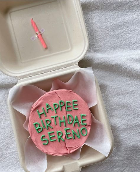 Hp Cake, Cake Ideas For Birthday, Ugly Cakes, 17 Birthday Cake, Box Cakes, Mini Torte, Tiny Cakes, Bento Cakes, Cake Simple