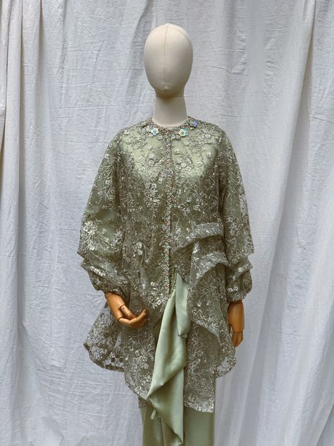 Sierra in desert sage Kebaya Sage Green Hijab, Kebaya Sage, Green Kebaya, Kebaya Outfit, Green Hijab, Braidsmaid Dresses, Kebaya Brokat, Farewell Party, Desert Sage