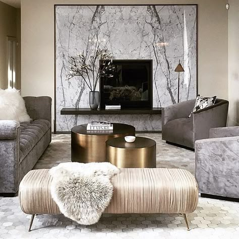 LUXURY LIVING ROOM | Grays, champagne and gold.| www.bocadolobo.com/ #luxuryfurniture #designfurniture Glamour Decor, Interior Design Minimalist, Modern Living Room Design, Gold Living Room, Room Color Schemes, Living Room Design Ideas, Elegant Living Room, Elegant Living, Decoration Inspiration