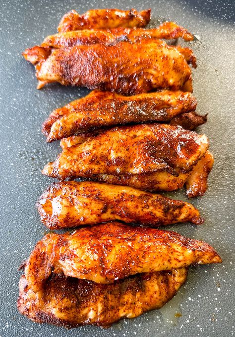 Chicken On Smoker Recipes, Smoked Chicken Tender Recipes, Smoked Chicken Tenders Pellet Grill, Smoked Chicken Tenderloin Recipes, Chicken Recipes Smoker, Low Carb Smoker Recipes, Chicken Breast Smoker Recipes, Pit Boss Pellet Grill Recipes Chicken, Smoked Chicken Tenderloins