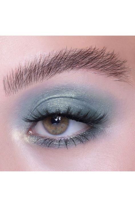 Sea Green Eye Makeup, Engagement Photo Makeup, Skelita Calaveras, Pastel Makeup, Bright Eye Makeup, Makeup Cute, Makeup Eye Looks, Nude Makeup, Elegant Makeup