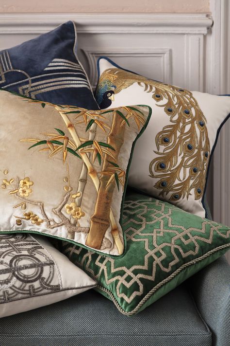 Chinoiserie Bed, Luxury Pillows Decorative, Bed Cover Design, Classic Interiors, Cushion Cover Designs, Curiosity Shop, Luxury Pillows, Couture Embroidery, Luxury Cushions