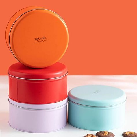 Cookie Tins Bulk | Cookie Tin Containers Wholesale | FLY Cookie Tin Packaging Design, Cookie Tin Ideas, Cookie Tin Packaging, Butter Cookies Tin, Christmas Cookie Tins, Bulk Cookies, Ben's Cookies, Cheap Cookies, Window Cookies