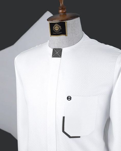 White Natives For Men, White Native For Men, White Kaftan Designs For Men, White Senator Styles For Men, New Kaftan Designs, Men Kaftan Designs, Men Senator Designs, Golden Scissors, Kaftan Design