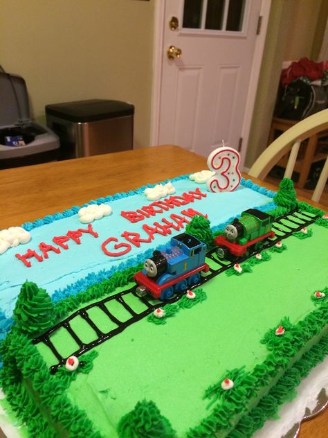 Thomas Birthday Cakes, Thomas Cake, Thomas Train Birthday, Train Theme Birthday Party, Birthday Cake Designs, Thomas Birthday Parties, Thomas Train Cake, Thomas Cakes, Rodjendanske Torte