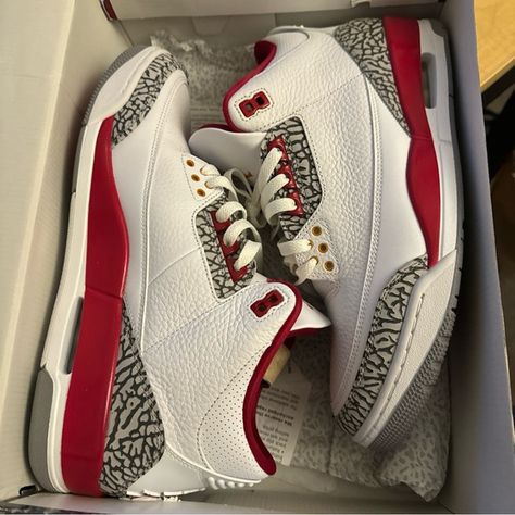 Jordan 3 brand new Red And White Jordans, Jordan 3s, Pretty Sneakers, Pretty Shoes Sneakers, Shoes Sneakers Jordans, Shoes Outfit Fashion, Nike Shoes Jordans, Womens Air Jordans, Black And White Sneakers