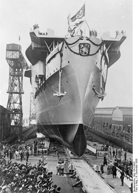 Graf Zeppelin, Navy Aircraft Carrier, Ww2 Photos, Naval History, Navy Aircraft, Wwii Aircraft, Aircraft Design, Navy Ships, Aircraft Carrier