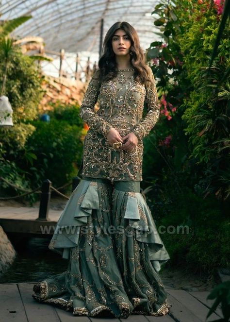 35+ Fresh Sharara Designs We Are Crushing Over For Intimate Weddings! | ShaadiSaga Sharara Designs, Pakistani Women Dresses, Dresses Design, Draping Fashion, Dress Book, Pakistani Wedding Outfits, Pakistani Dresses Casual, Pakistani Fashion Party Wear, Beautiful Pakistani Dresses