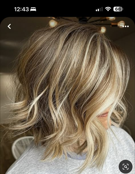 Golden Honey Blonde Balayage Brunettes, Fall Hair Colors For Blondes Short, Bronde Lob, Blonde Highlights Ideas, Blonde Balayage Bob, Honey Blonde Hair Color, Highlights Ideas, Blonde Lob, Balayage Bob