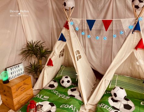 Football Sleepover, Teepee Themes, Sleepover Teepee Diy, Sleepover Ideas Tents Teepees, Teepee Sleepover Party Outdoor, Cover For Teepee Bed, Bday Sleepover, Teepee Sleepover Party Mattress, Sleepover Tents