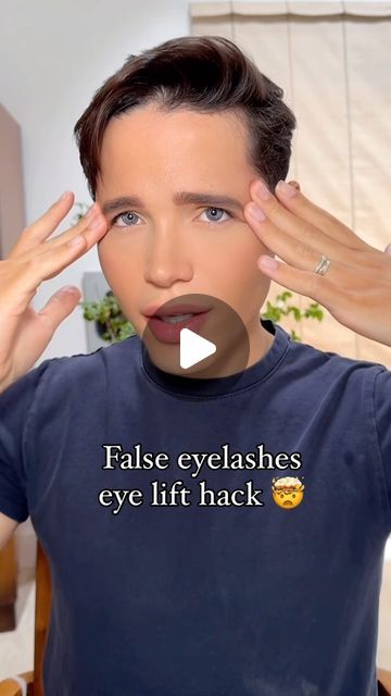 Natan Kamla on Instagram: "Best false lash hack 🤯 #makeup #lash #howtobeauty #falselashes #lashtutorial #eyelashes #lashhacks #lashtips #makeuptutorial #makeuptips #viralmakeup #makeuptrends #howtoapplylashes #howtowearlashes" Best False Lashes For Hooded Eyes, False Eyelashes For Hooded Eyes, Eyelash Hacks, False Eyelashes Tips, Eyelash Extensions Before And After, Best False Lashes, Lashes Tutorial, Hooded Eye Makeup, Eye Lift