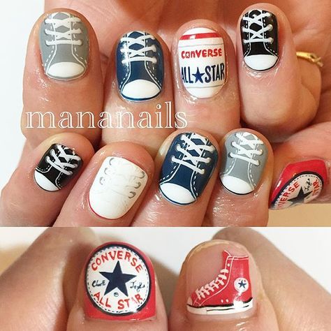 Converse Nail Art, Converse Photo, Converse Nails, Nail Inspo 2022, Nail Tricks, Hand Painted Nail Art, Drawing Pictures, Nail Pops, Painted Nail Art