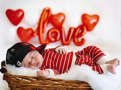 Newborn Valentine Pictures, Baby Boy Valentine Pictures, Valentines Baby Photoshoot, Valentines Pictures, Valentines Baby Photos, Valentine Photoshoot, Valentine Pictures, Baby Valentines, George Hats