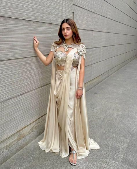 Draped Sari Design, Drape Dresses Indo Western Gown, Indian Cape Outfits, Drape Dresses, Indo Western Outfits For Women, Casual Bridal Dress, Trendy Outfits Indian, Carpet Outfits, Lehenga Designs Simple