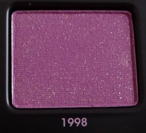 pink and glitter Tout Rose, Daphne Blake, 90s Aesthetic, Purple Aesthetic, Pink Aesthetic, The Words, Eye Shadow, Makeup Nails, Eyeshadow Palette