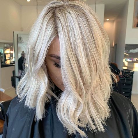 Blonde Envy 💁🏼‍♀️ . . . Hair by Emma 🌟 . . . #hairofinstagram #livedinblonde #balayage #platinumblonde #blonde #blondenvy… Platinum Blonde Hair Color Highlights, Bright Blonde Lob Hair, White Blonde Lob, Creamy Blonde Short Hair, Neutral Bright Blonde, Blonde Layered Lob, Bright Blonde Medium Length Hair, Platinum Blonde Highlights Short Hair, Scandinavian Blonde Balayage