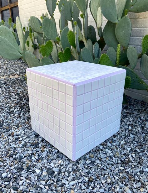 Tile Box Diy, Tile Bedside Table, White Tile Table, Cube Nightstand, Tiled Cube, Clay Table, Tiled Table, Display Tables, Tile Tables