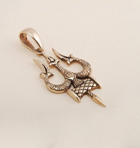 Trishul Locket Design, Silver Breslate For Men, Small Mangalsutra, Capsule Accessories, Ganesh Pendant, Locket Design, Diamond Pendants Designs, Military Shirt, 22k Gold Jewelry