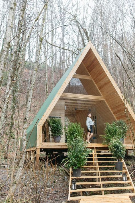 Glamping Pods Cabins, Yurt Campground, Glamping Architecture, Glamping House, Yurt Home, Glamping Pods, Glamping Ideas, Glamping Cabin, A Frame Tent