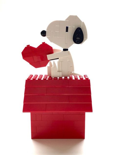 Snoopy | Hello my fellow LEGO lovers! This Snoopy was built … | Flickr Tiny Lego Builds, Lego Ideas To Build Instructions, Lego Patterns, Lego Library, Lego Plans, Lego Dog, Lego Masters, Lego Film, Easy Lego Creations